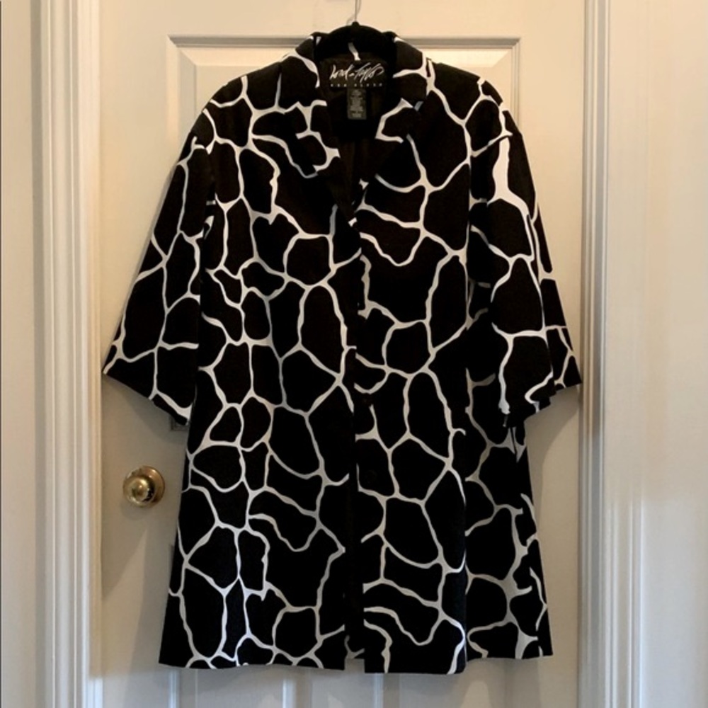 Lord & Taylor Jacket 🖤